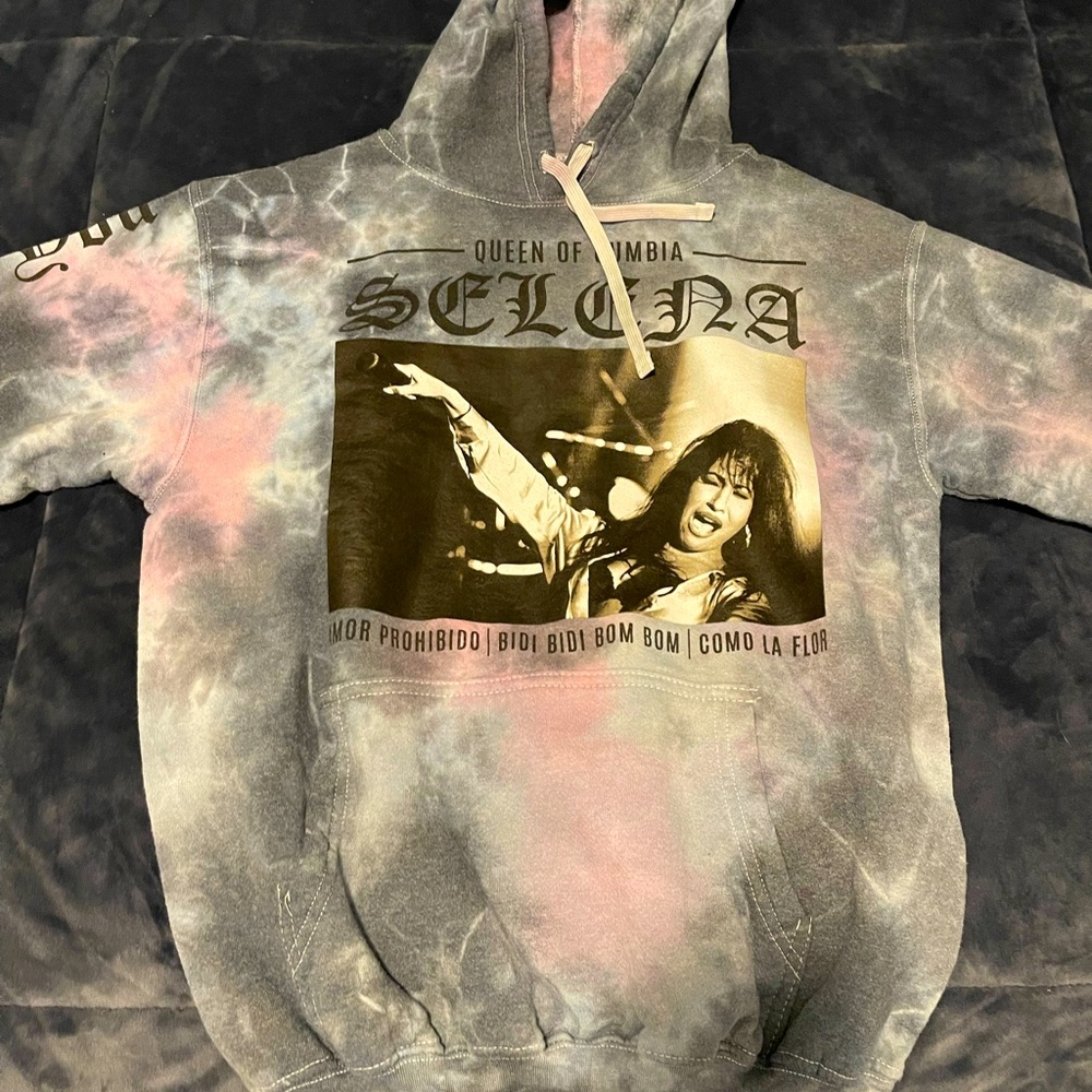 Selena hoodie